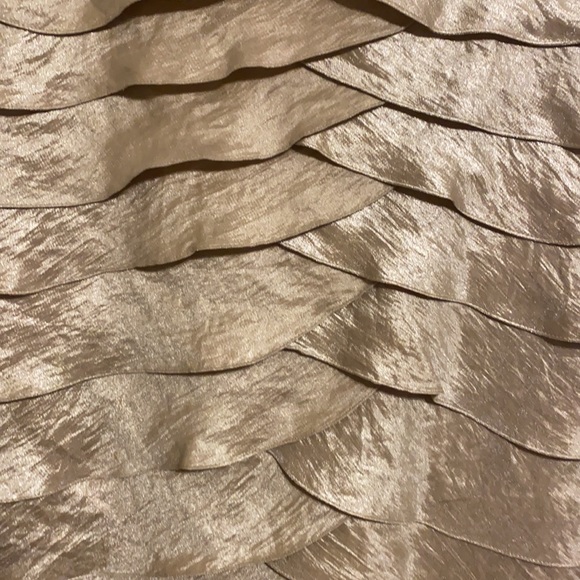 Women’s tiered gold/taupe dress size 12 - Picture 2 of 4